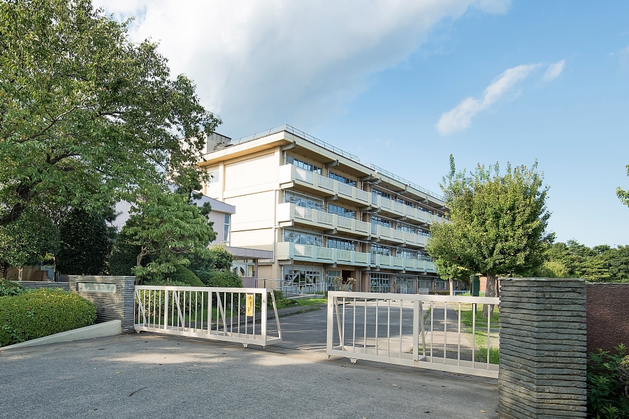 逆井小学校