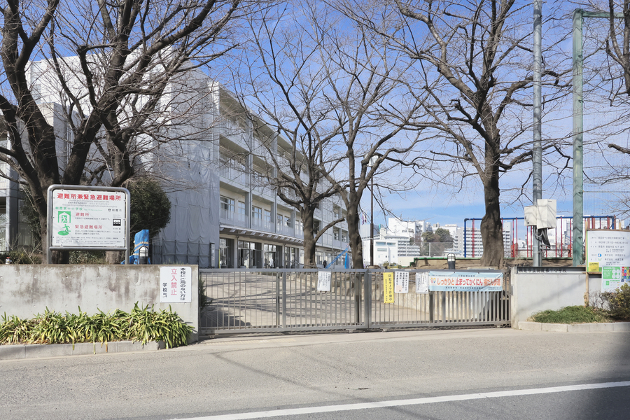朝霞第十小学校