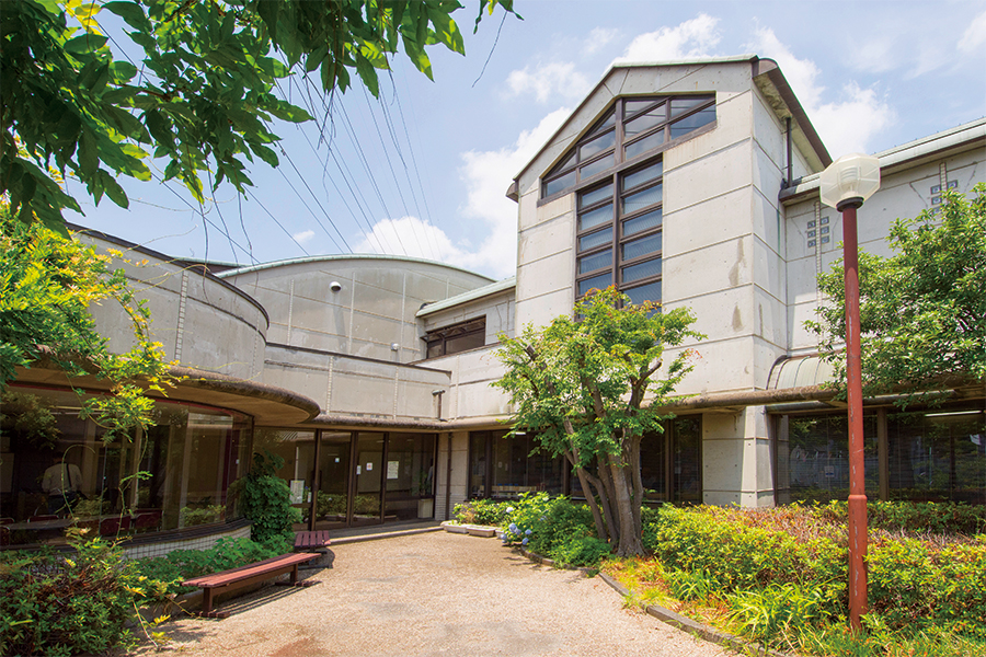 【豊春地区公民館】