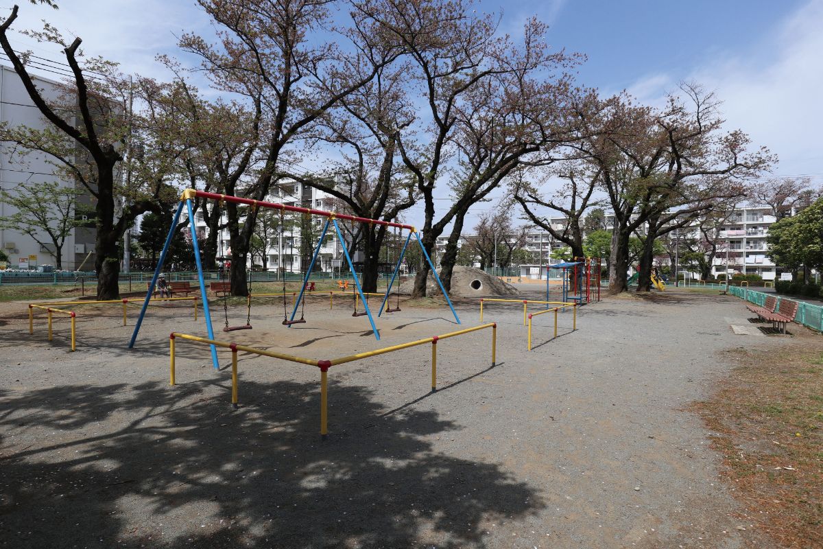 西原団地公園 西原団地公園