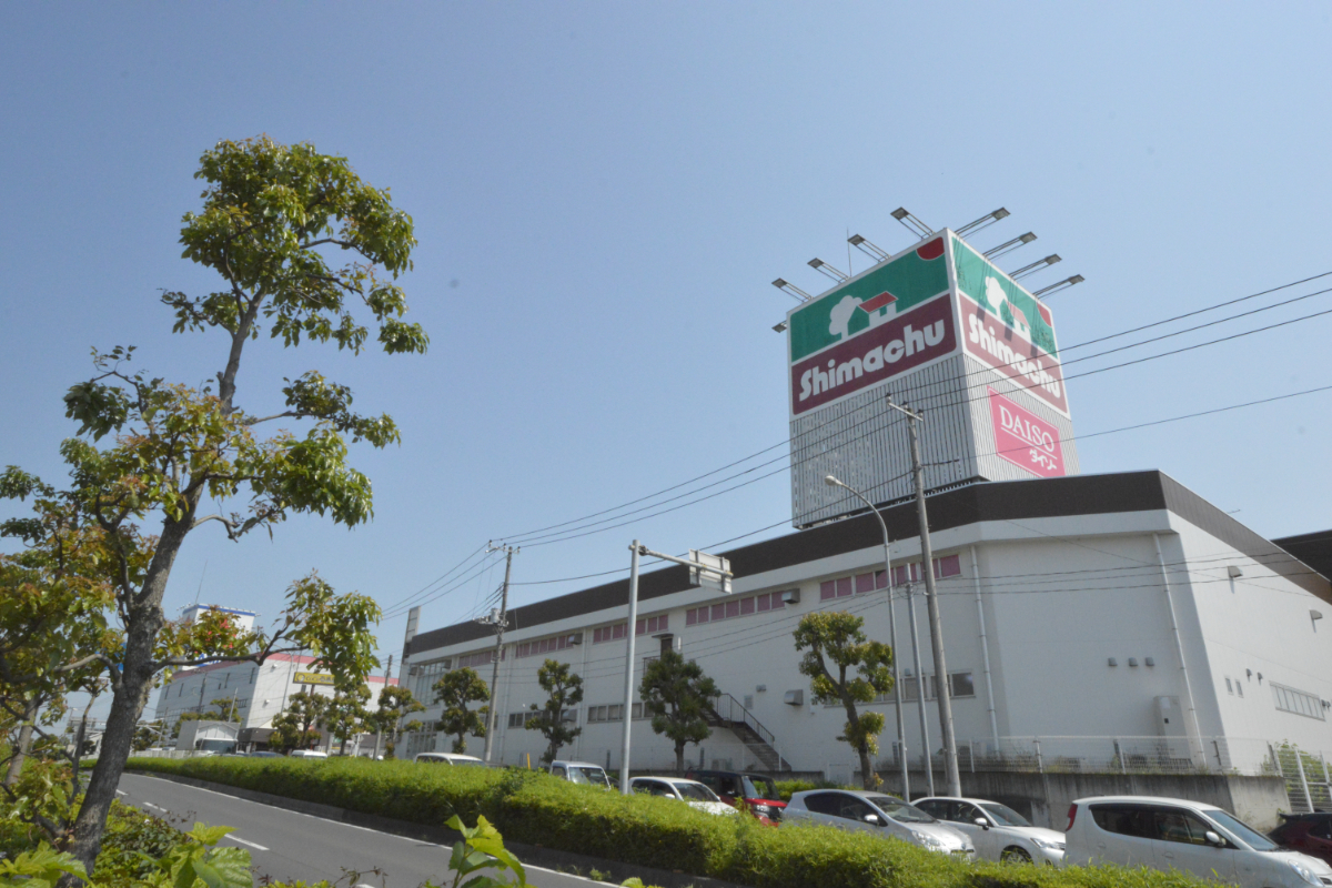 島忠浦和中尾店/DAISO島忠浦和中尾店