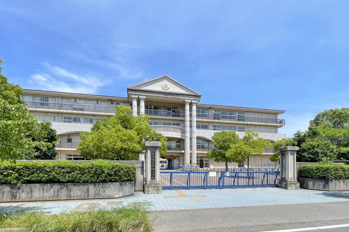 越谷市立花田小学校/徒歩8分