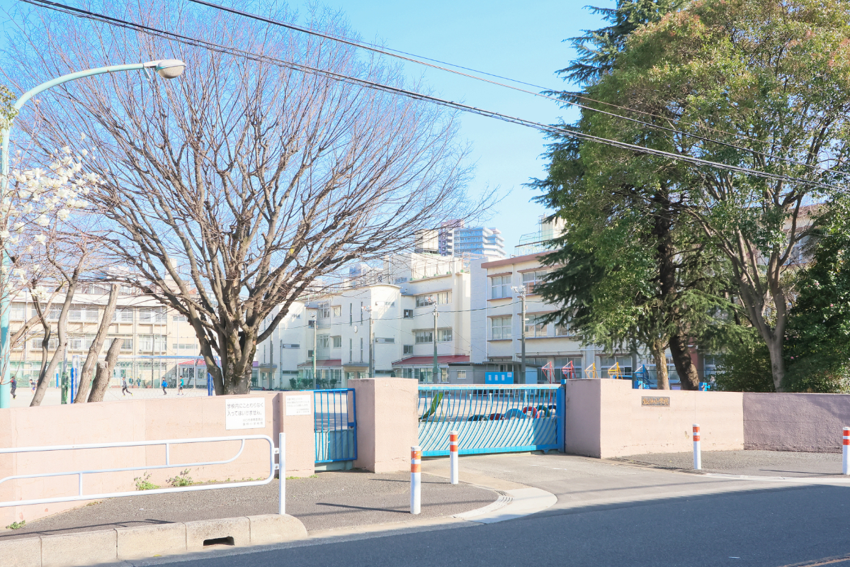 飯仲小学校/徒歩7分