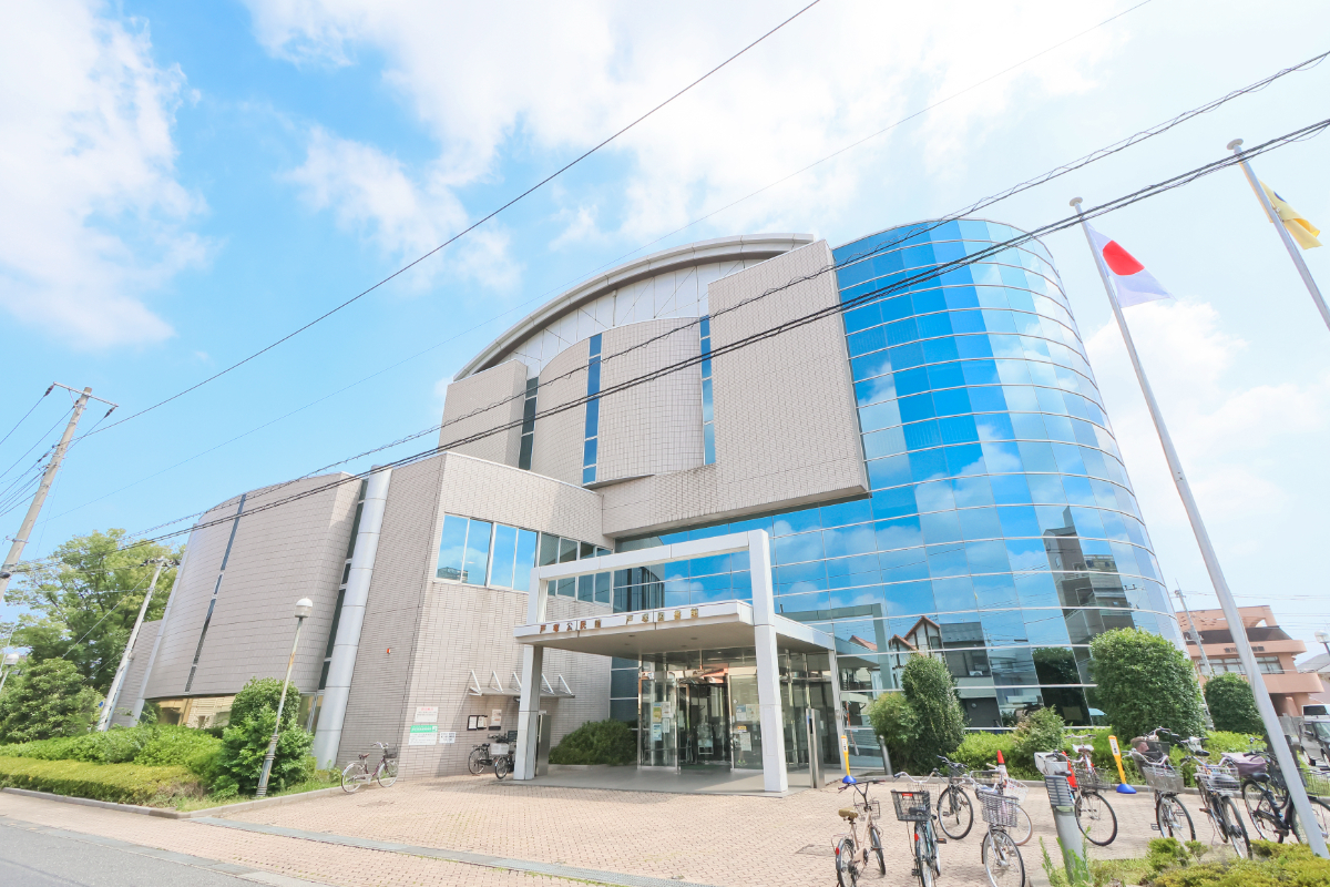 戸塚図書館/戸塚公民館