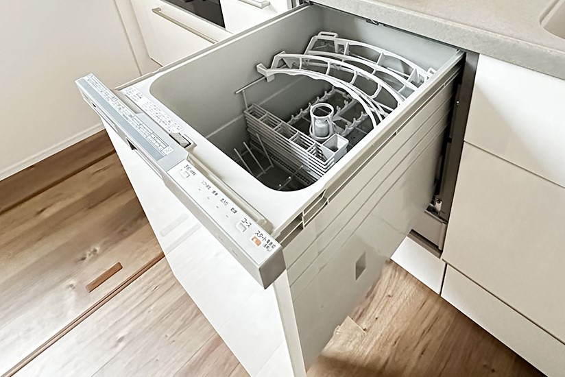 【食器洗浄乾燥機】