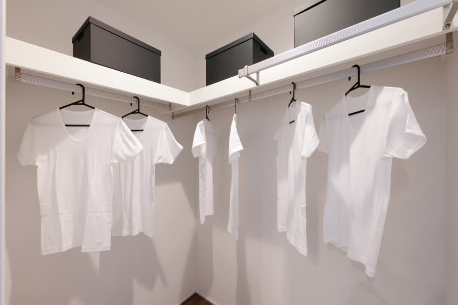 【ウォークインクロゼット】 【ウォークインクロゼット】