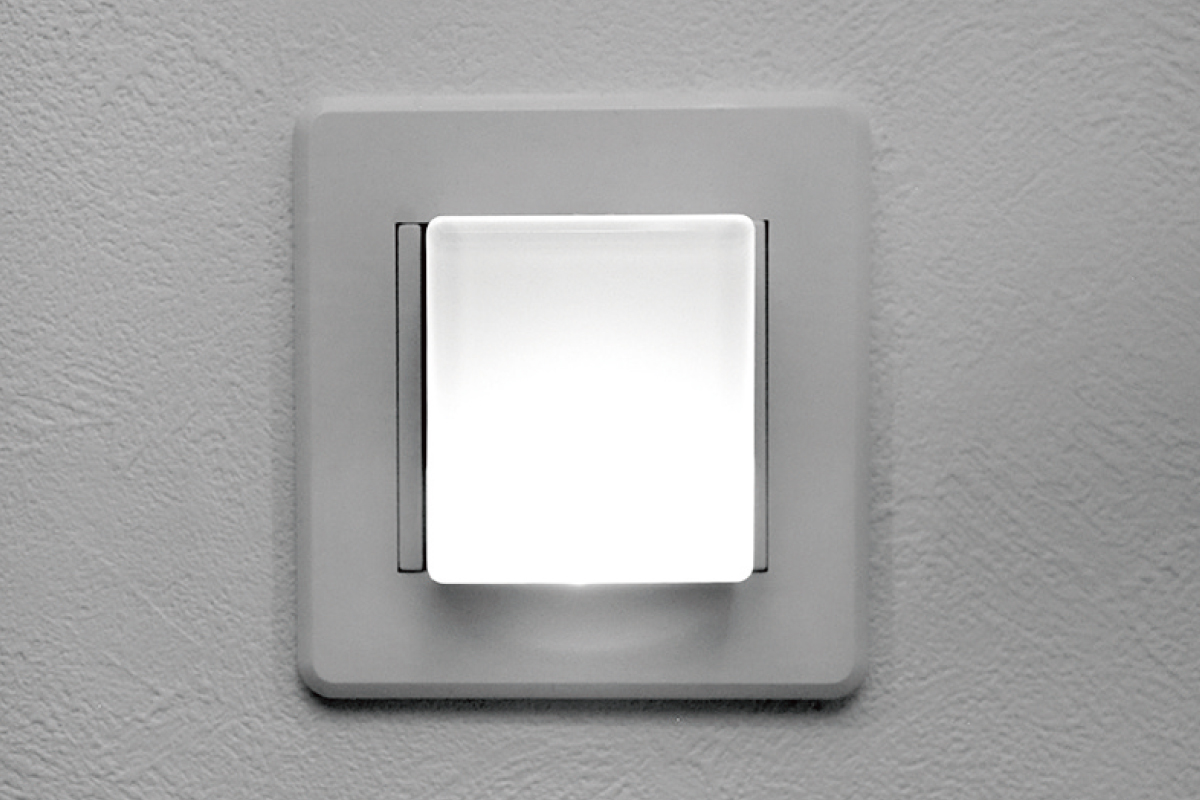 【ナイトライト】