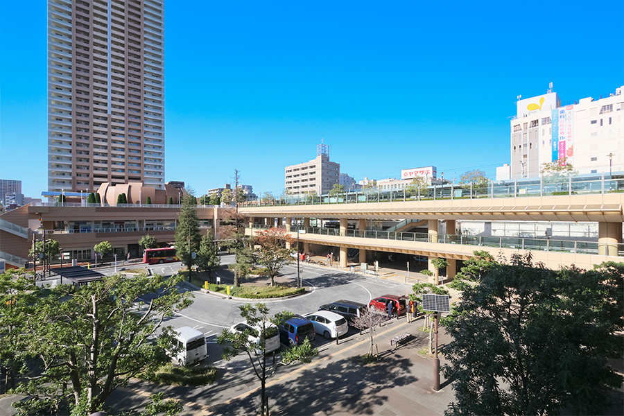 JR中央線・総武線、JR総武線快速「市川」駅