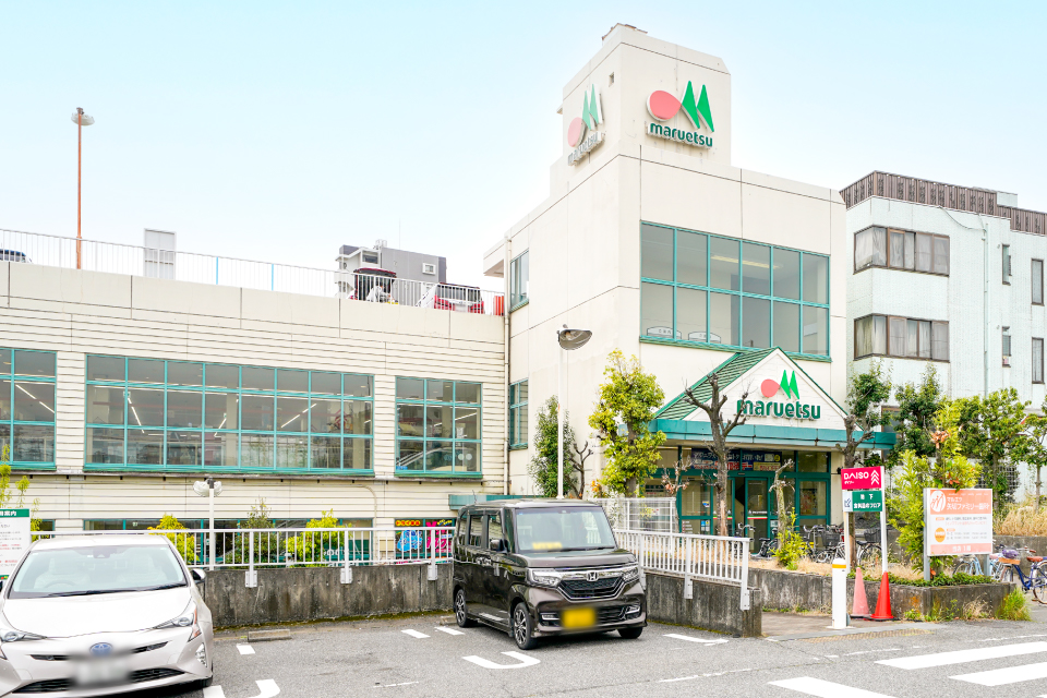 マルエツ矢切駅前店、ダイソーマルエツ矢切駅前店