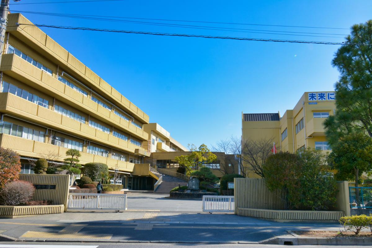 中央中学校/徒歩16分