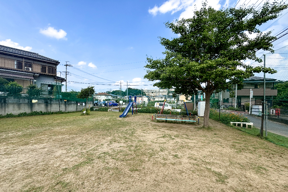 新作こどもの遊び場