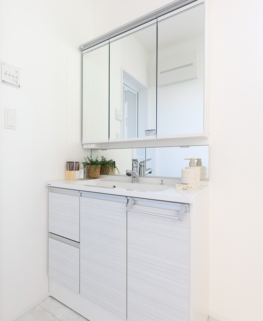 【パナソニックシーライン】