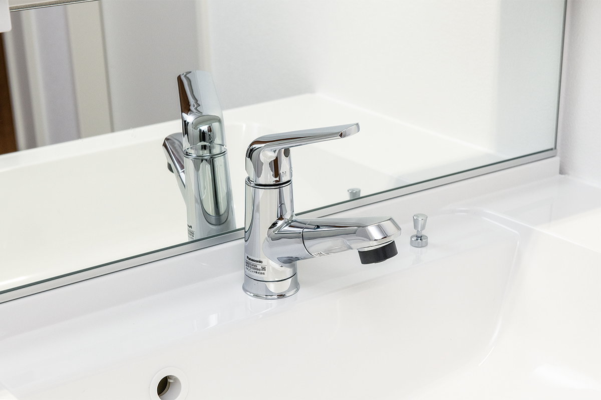 【マルチシングルレバーシャワー水栓】