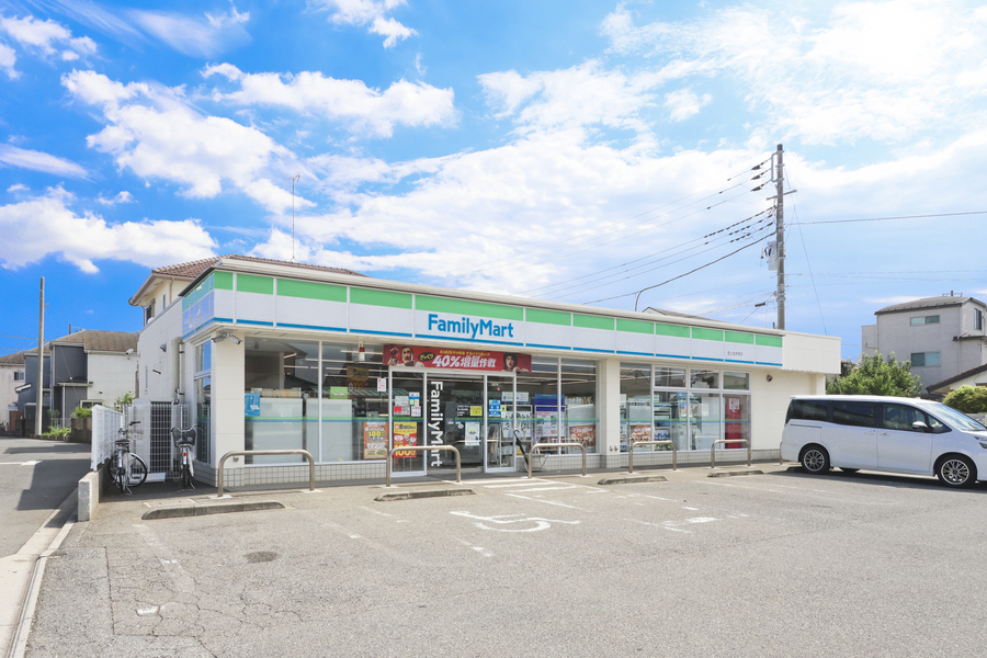 ファミリーマート富士見京塚店