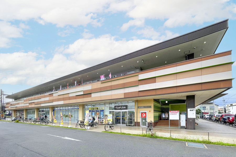 マツモトキヨシ　LEVENおおたかの森店