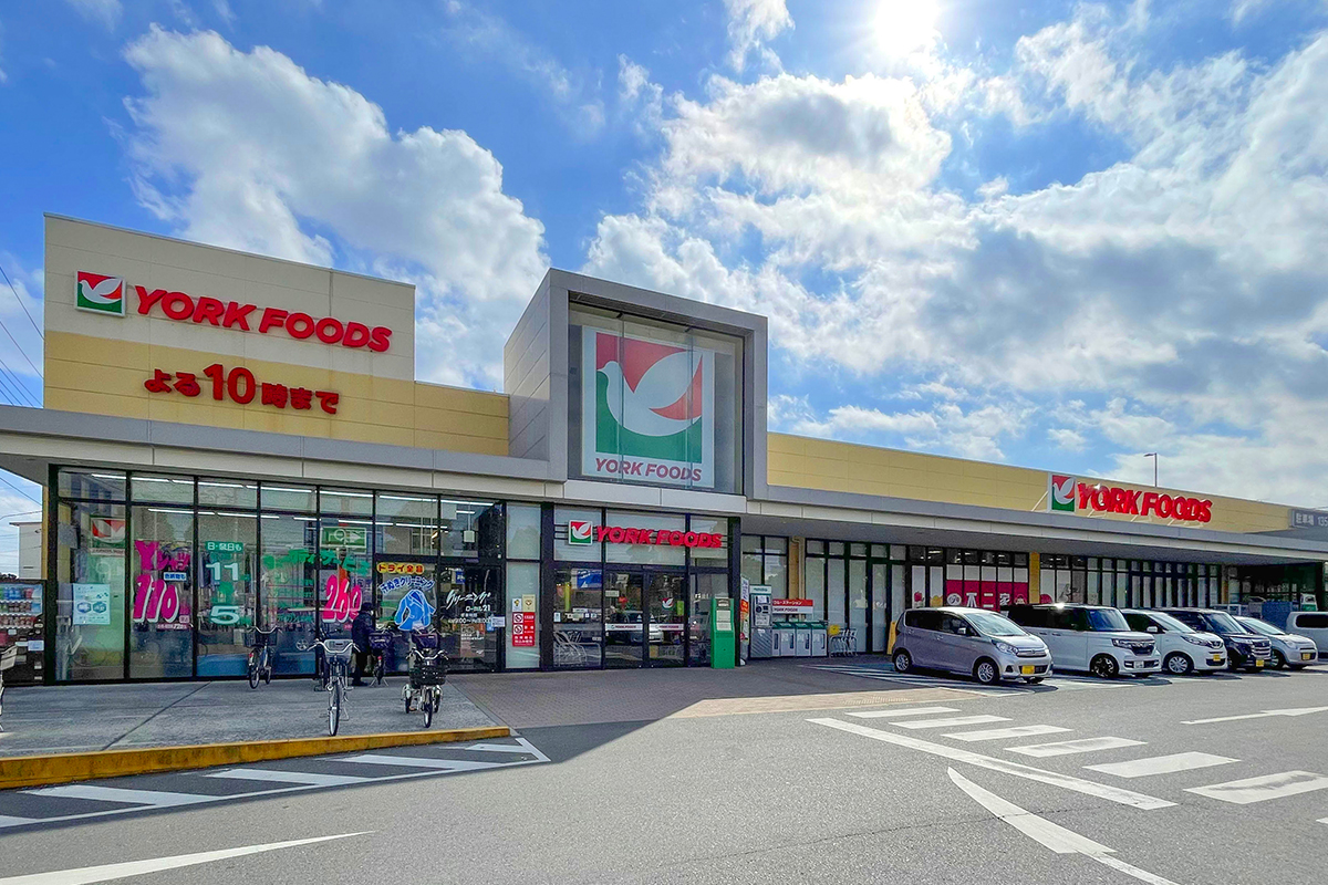 ヨークフーズ六高台店 ヨークフーズ六高台店