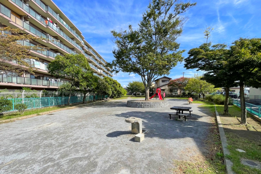 幕張町あんず公園