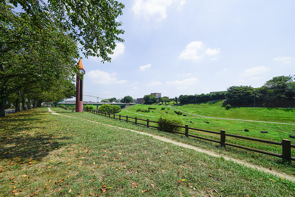 運河水辺公園