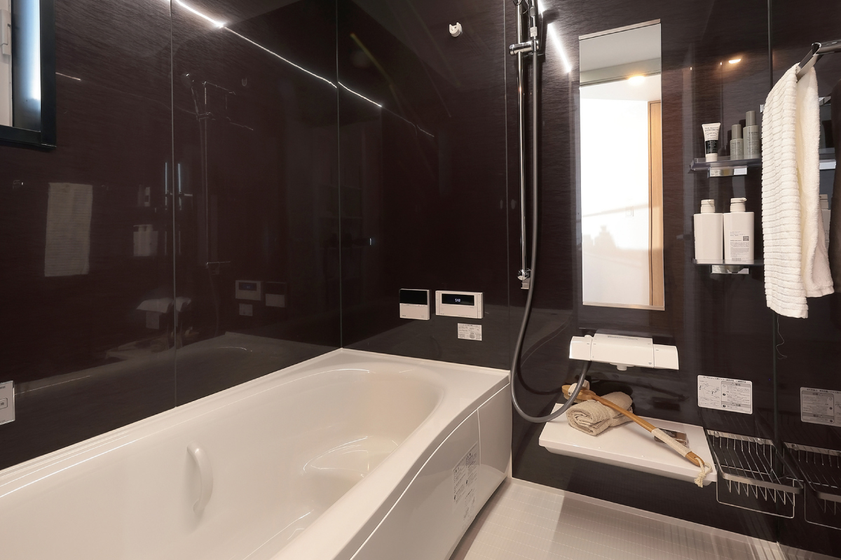 【バスルーム/パナソニック「オフローラ」】