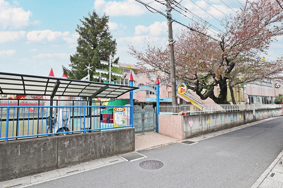 こまどり幼稚園 こまどり幼稚園