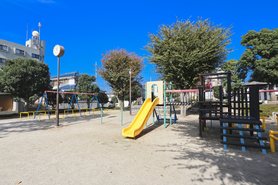 行衛野伝場公園