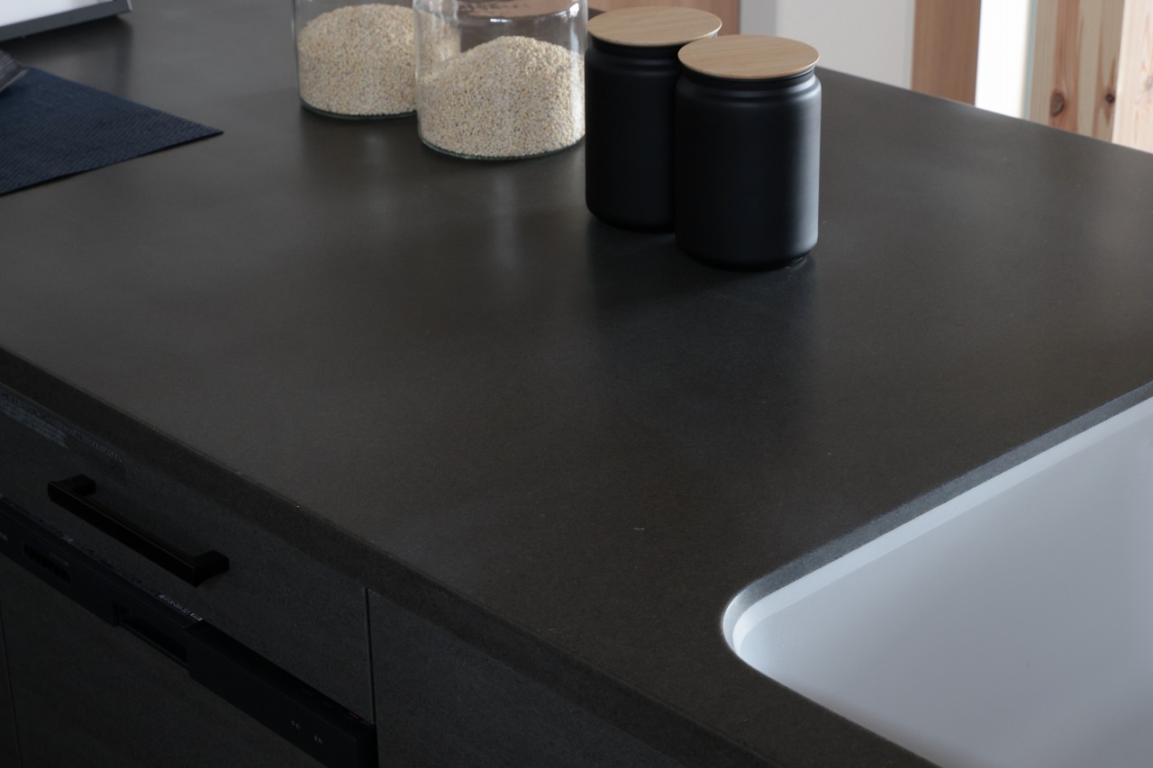 【人造大理石カウンター】
