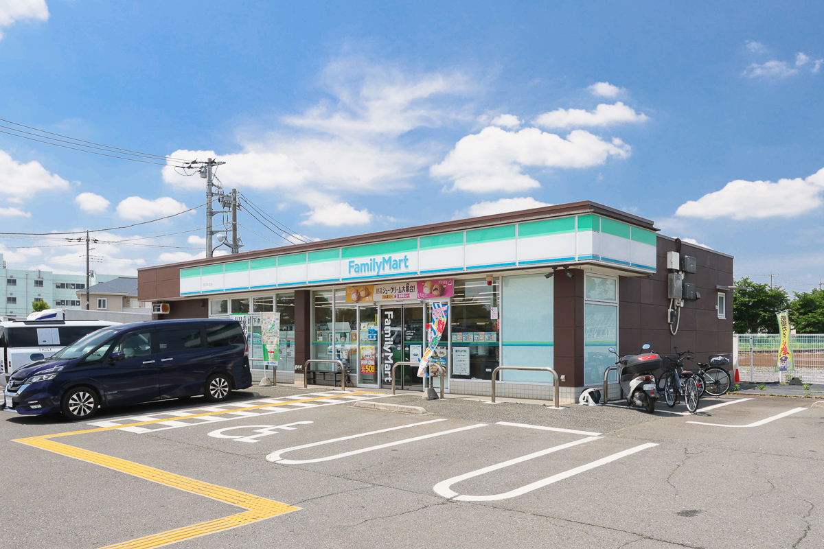 ファミリーマート所沢牛沼店 ファミリーマート所沢牛沼店
