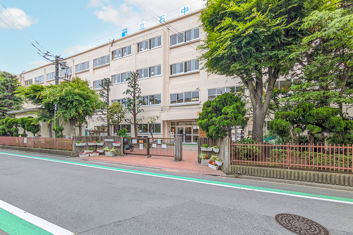 葛飾区立立石中学校 葛飾区立立石中学校