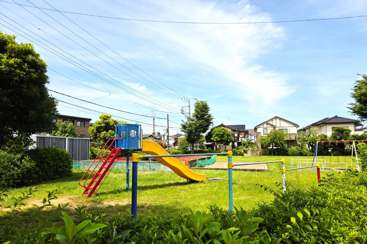 日の出町西公園